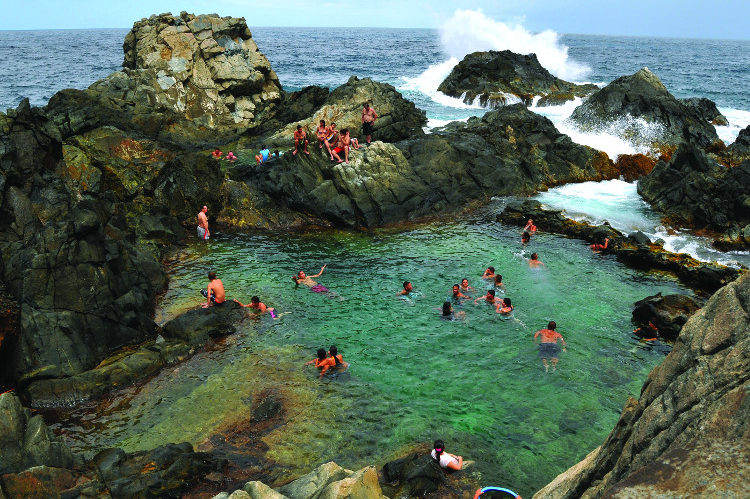 Natural Pool Aruba