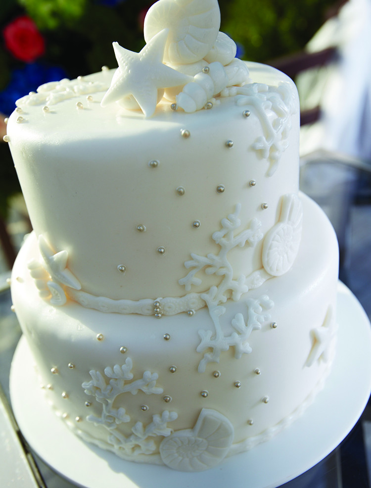 Aruba wedding cake