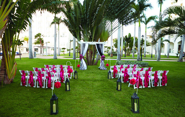 Aruba destination wedding