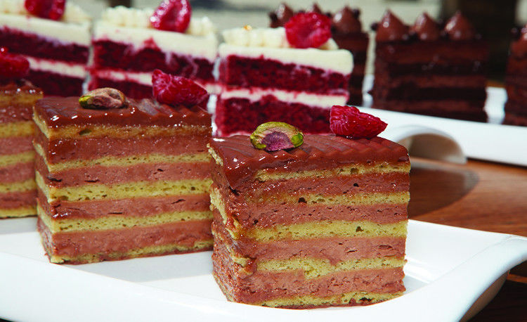 Aruba wedding cake