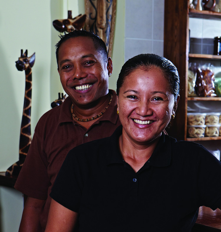 owners of Yanti Cafe Aruba - Surinamese food Aruba