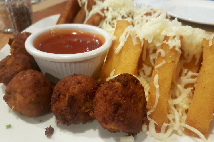 Aruba Walking Food Tour | When in Aruba