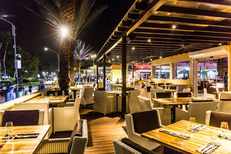 Lobby Restaurant & Bar | When in Aruba