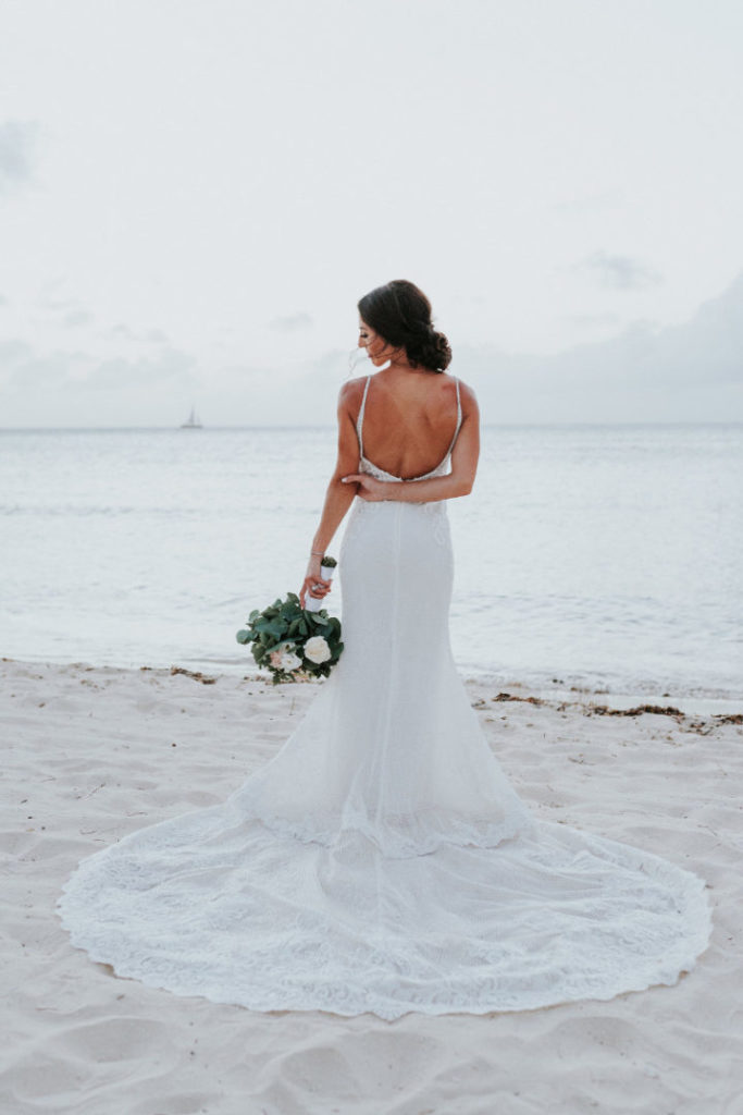 getting married in aruba